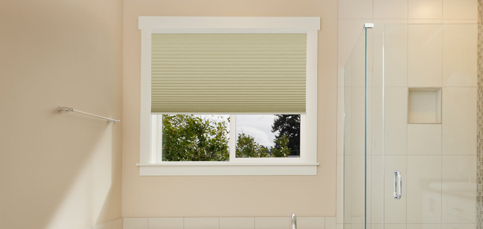 Bathroom With Cellular Shades