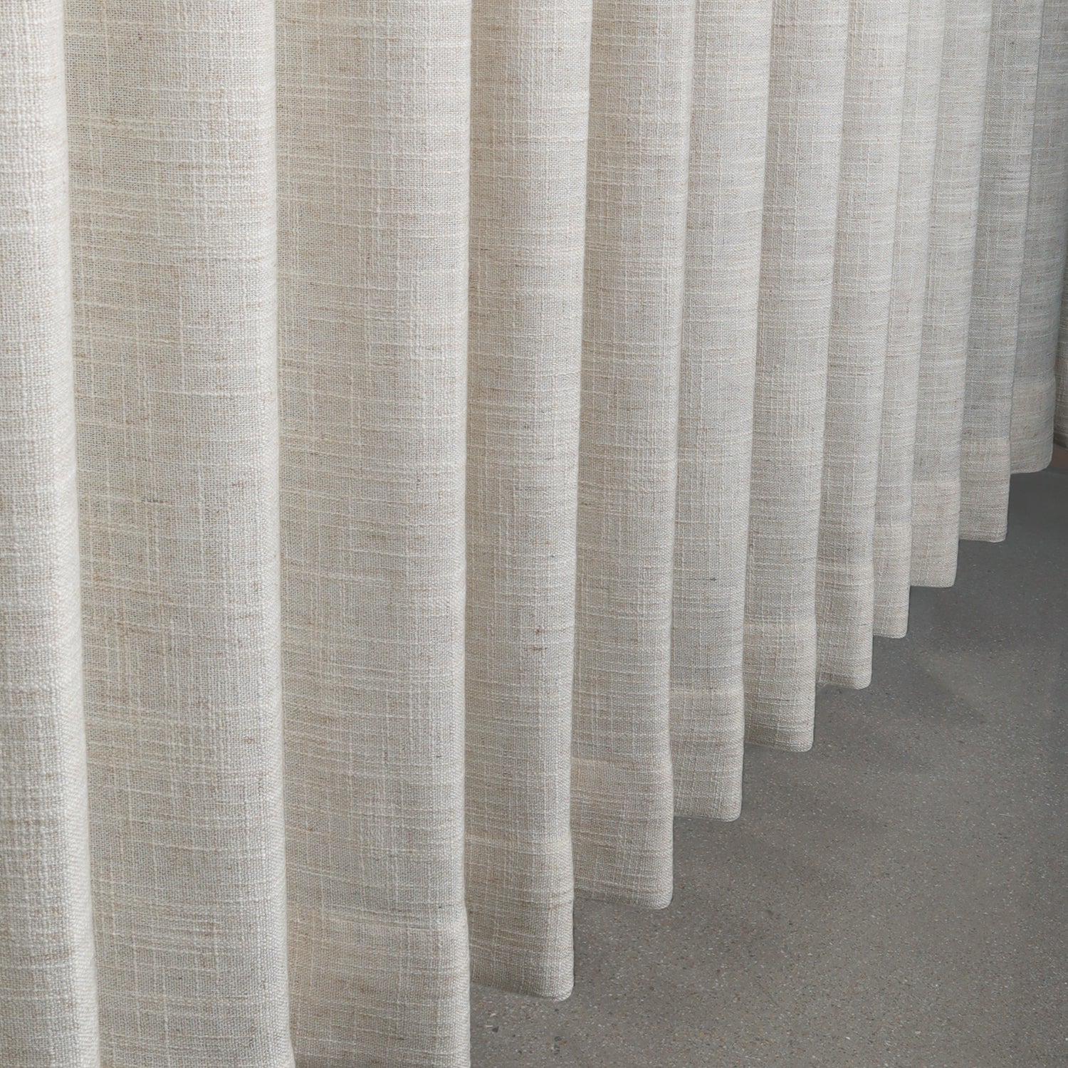 SmartWings Motorized Linen Drapery 50%/70%/100% Blackout Daphne